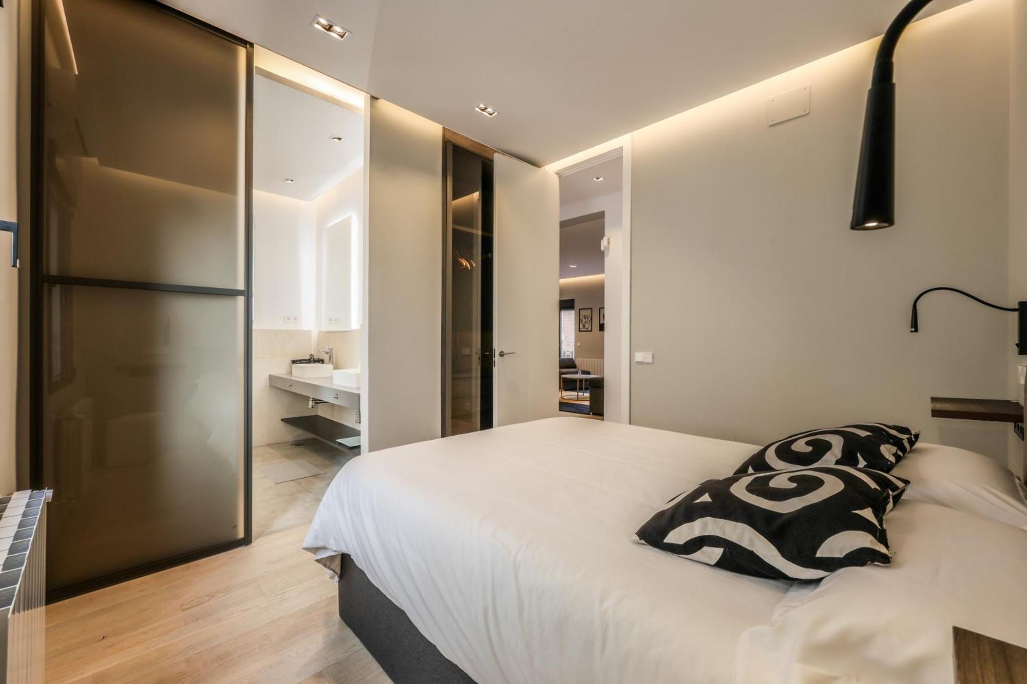 En El Corazon De Madrid, Casa Moderna Apartamento Exterior foto